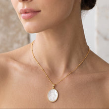 Load image into Gallery viewer, Miraculous Chain, 18k Gold | Llena de Gracia