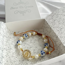 Load image into Gallery viewer, Virgen of Guadalupe Lily Bracelet
