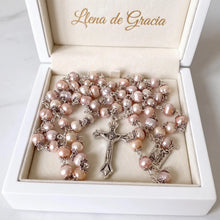 Load image into Gallery viewer, Pearl Rosary