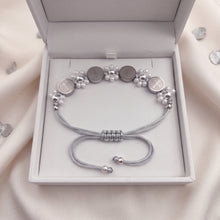 Cargar imagen en el visor de la galería, Saint Benedict Silver Floral Bracelet
