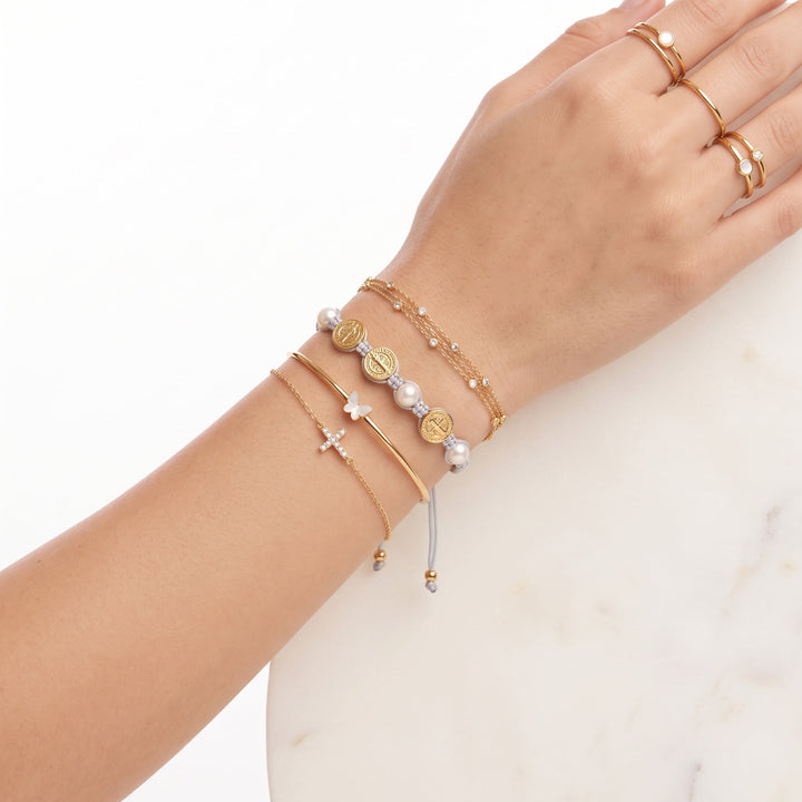 Saint Benedict Pearl Bracelet | Llena de Gracia