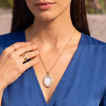 Load image into Gallery viewer, Miraculous Pearl Necklace, 18k Gold | Llena de Gracia
