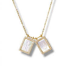 Load image into Gallery viewer, Jesus &amp; Sacred Heart Scapulars, 18k Gold | Llena de Gracia
