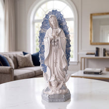 Cargar imagen en el visor de la galería, Nuestra Señora de Guadalupe, Lirio
