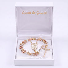 Load image into Gallery viewer, Amada Rosary, 18k Gold — detail 6
