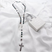 Load image into Gallery viewer, Esperanza Rosary — detail 3
